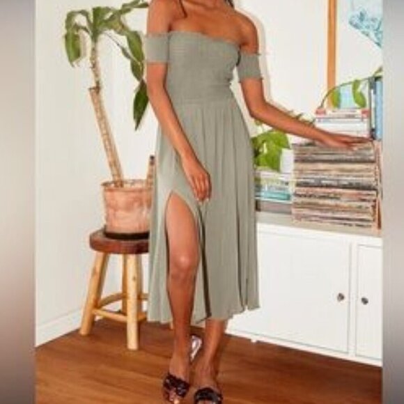 Lulus View from the Meadow Olive Green Off The Shoulder Smocked Dress XL - Picture 2 of 5